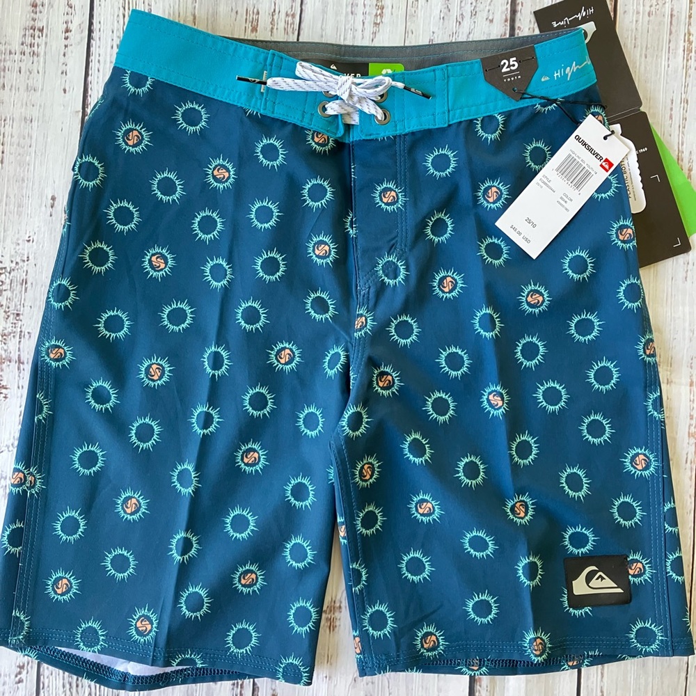 QUIKSILVER HIGHLINE SOL YOUTH SHORTS